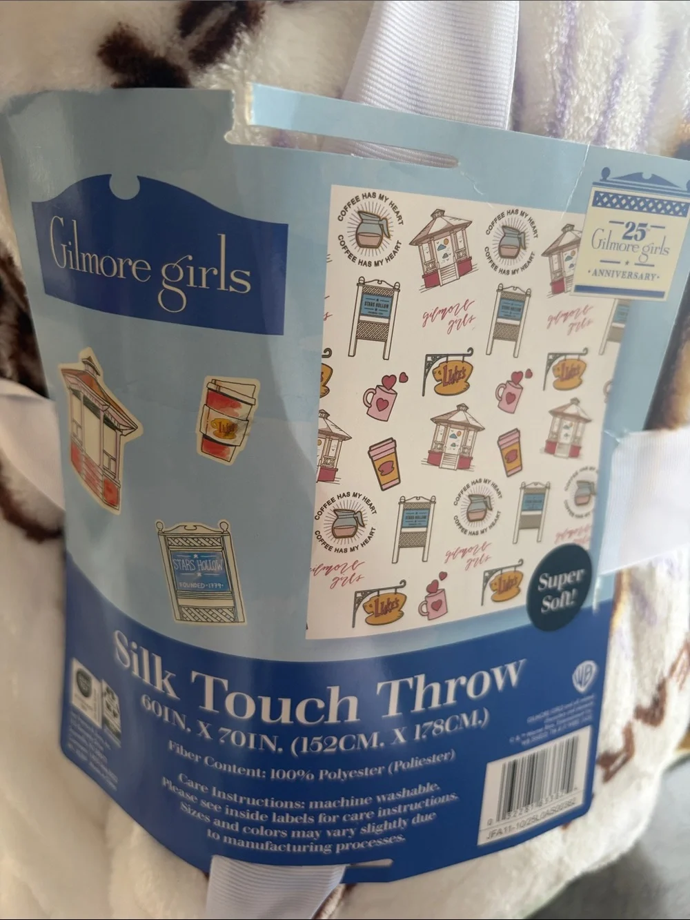 Better Homes And Gardens White Plush Gilmore Girls Anniversary Throw